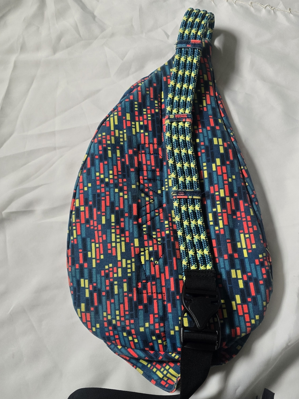 Kavu Teal Crossbody Sling Bag with Red and Yellow Geo Print - Picture 2 of 2